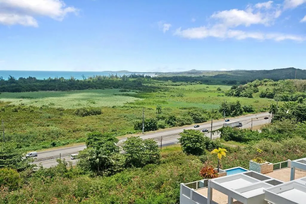Aqua Alta Penthouse Apartment Luquillo