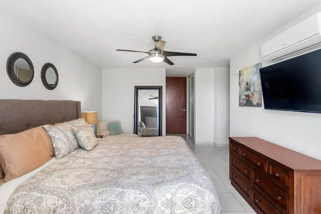 Aqua Alta Penthouse Apartment Luquillo