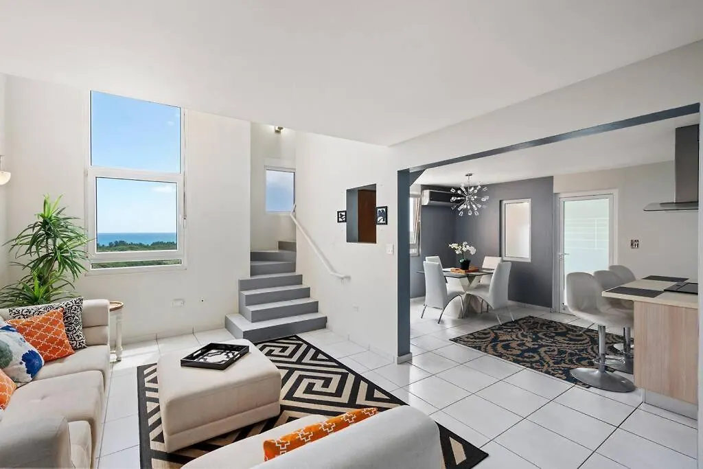 Aqua Alta Penthouse location